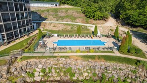 Pool - Boat Slip, 3 Pools, Golf, Ozarks Ampitheater, & Amazing Lake Views at the 13mm Big Niangua (Camdenton)