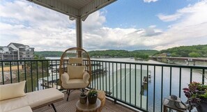 Apartment, Mehrere Betten, Poolzugang (No Wake Zone) | Unterkunftsgelände