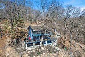 Exterior - Spacious Home & Lake Access, Lake Views Throughout (Lake Ozark)