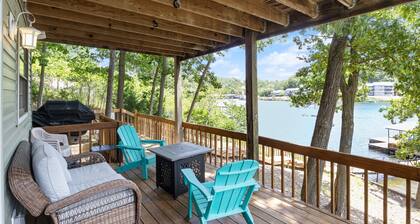 Spacious, Central Location, Fire Pit, Boat Slip