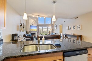 Condo, Multiple Beds, Pool Access (Reel Retreat) | Interior