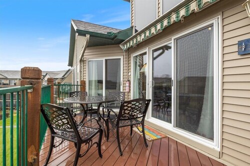 Family-friendly, Fishing, & Fun w/ 2 Pools, Views, Boat Slip & Launch