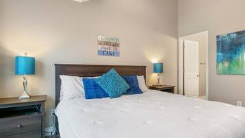 Condo, Multiple Beds, Pool Access (Reel Retreat) | 2 bedrooms