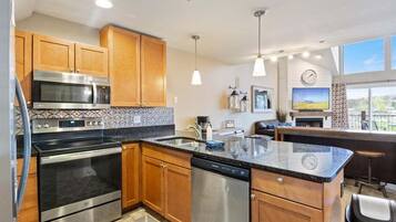 Condo, Multiple Beds, Pool Access (Reel Retreat) | Private kitchen