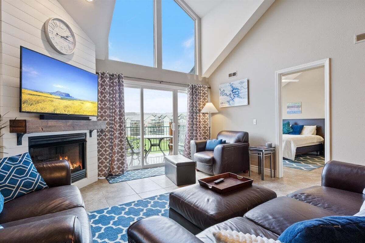 Condo, Multiple Beds, Pool Access (Reel Retreat) | Living area