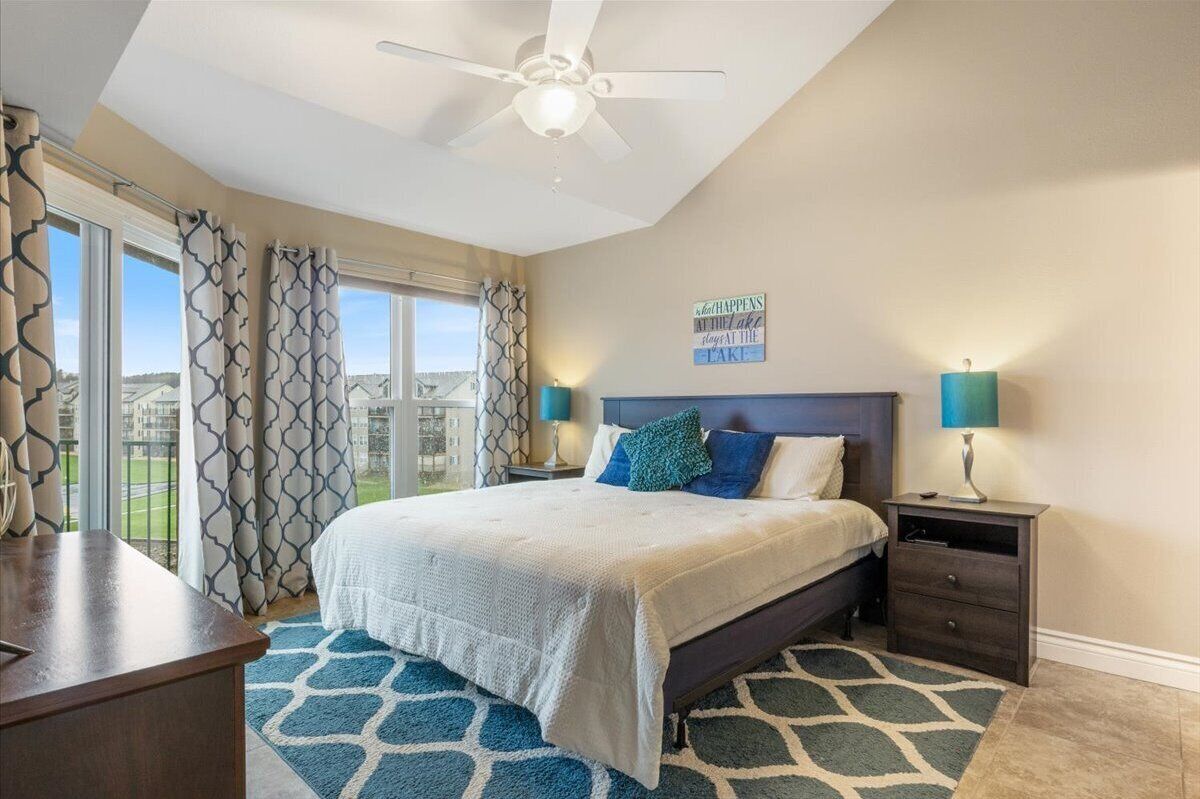 Condo, Multiple Beds, Pool Access (Reel Retreat) | 2 bedrooms, individually decorated, individually furnished, bed sheets