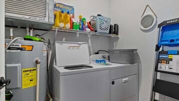 Condo, Multiple Beds, Patio (Lookout Lodge) | Laundry