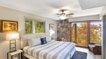 Nhà, nhiều giường, sân hiên (Woodmont Point) | 4 phòng ngủ, trang trí khác biệt