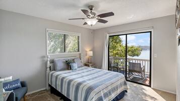 House, Multiple Beds, Patio (Vista Del Lago) | View from room