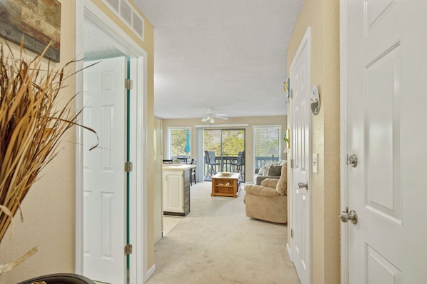 公寓式客房, 1 张大床和 1 张沙发床, 露台 (AJ's Pura Vida) | 起居区