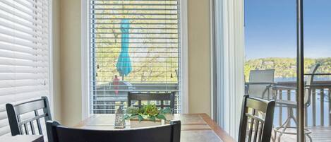 Condo, 1 Queen Bed with Sofa bed, Patio (AJ's Pura Vida)