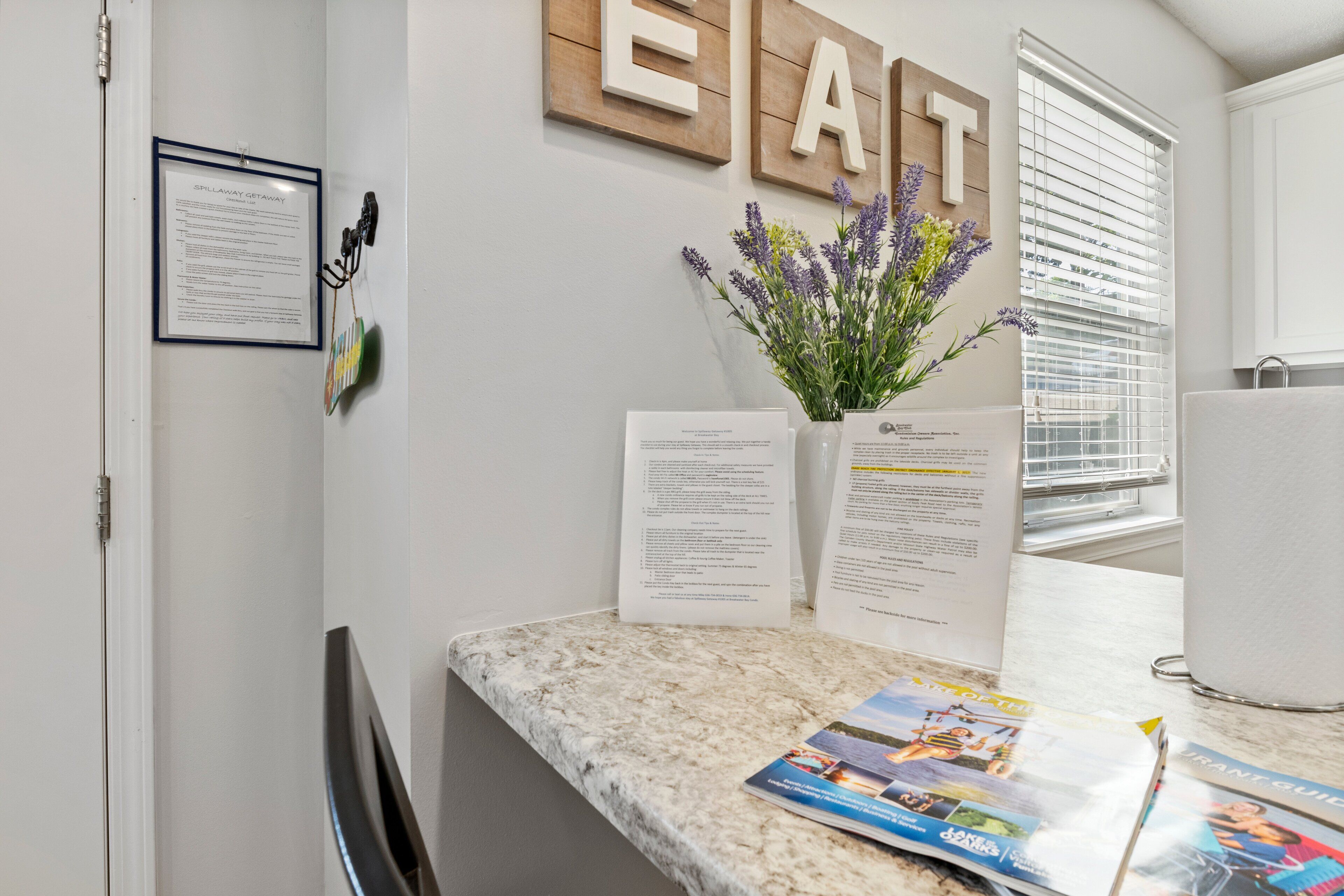 コンドミニアム ベッド (複数台) バルコニー (Sunset Spectacular) | 内装