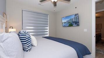 Bloc d'apartaments, diversos llits, accés a la piscina (Acres Away II) | 3 dormitoris, decoració individual i mobiliari individual