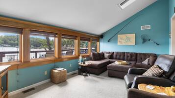 Hus - flera sängar - uteplats (Bikini Bungalow) | Vardagsrum