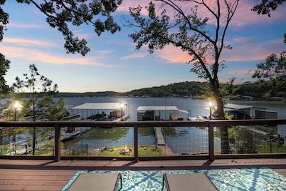 Pet-friendly Lakefront Home in a Quiet Cove w/ Netflix, Outdoor Seating, Boat Slip