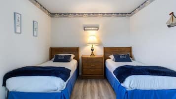 Condo, Multiple Beds, Pool Access (Blue Haven) | 2 bedrooms, individually decorated, individually furnished, bed sheets