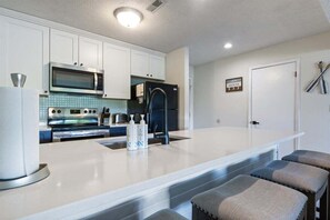 콘도, 침대(여러 개), 수영장 이용 (Blue Haven) | 전용 주방