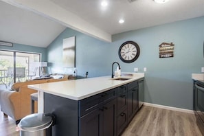 Condo, Multiple Beds, Pool Access (Blue Haven) | Interior