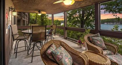 Excellent Family Stay w/ Boat Slip, 2 Pools, Hot Tub, Courts & Arcade Games