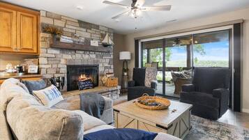 Condo, Multiple Beds, Pool Access (Knolls Haven) | Living area