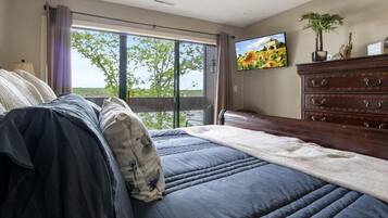 Condo, várias camas, acesso à piscina (Knolls Haven) | 3 quartos, individualmente decorados, individualmente mobiliados