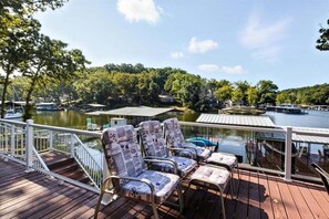 獨棟房屋, 多張床, 庭院 (Wolf Lakehouse) | 水景