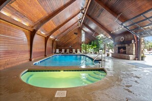 Indoor pool - Spacious Pet-friendly Lakeview Condo w/ Boat Slip & Pools (Osage Beach)