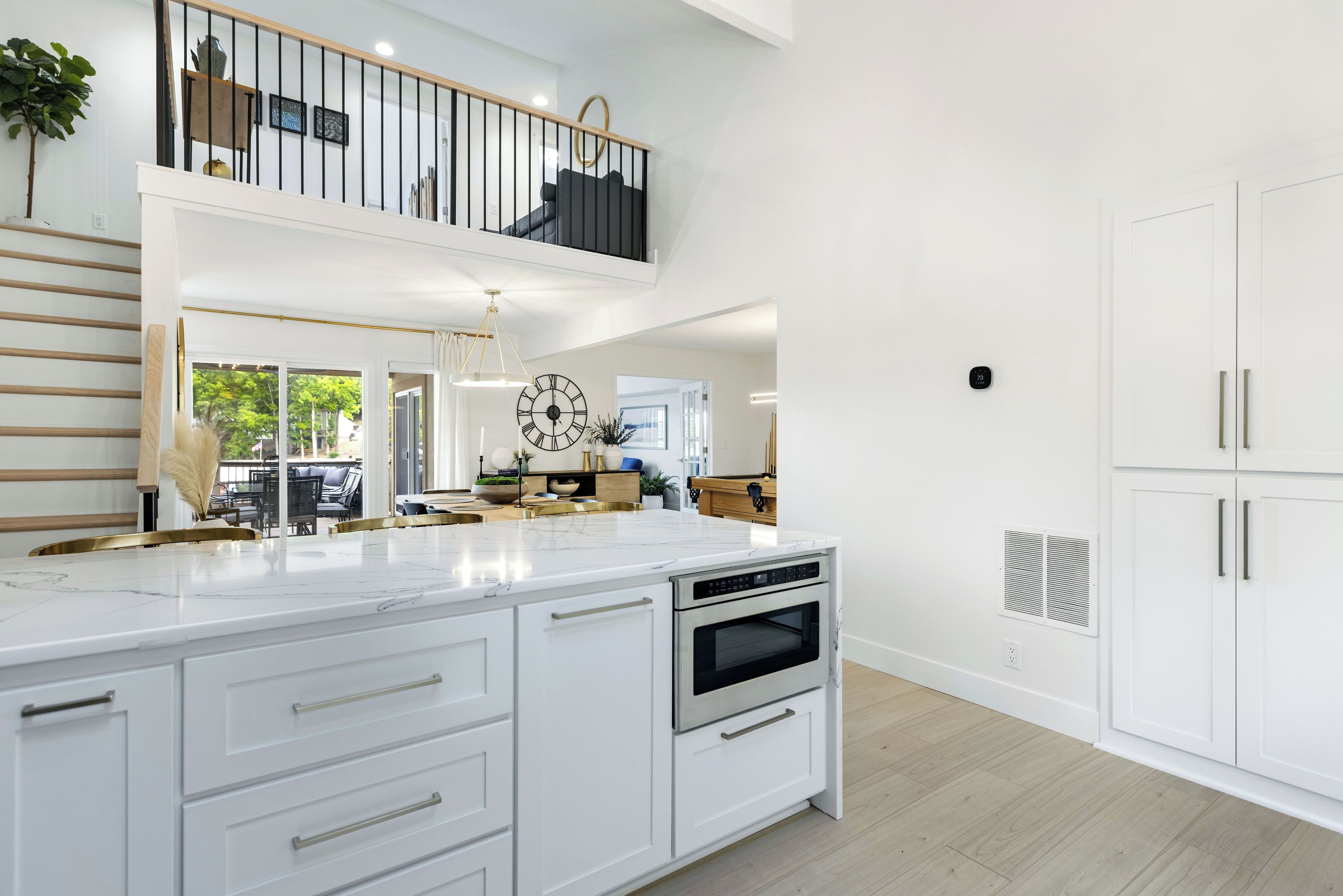 House, Multiple Beds, Patio (Lakeside Lux) | Private kitchen