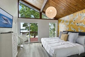 House, Multiple Beds, Hot Tub (Heron at Onyx Edge) | 3 bedrooms, individually decorated, individually furnished, bed sheets - Hot Tub, Main Channel Views, Great Outdoor Spaces, Blackstone (Sunrise Beach)