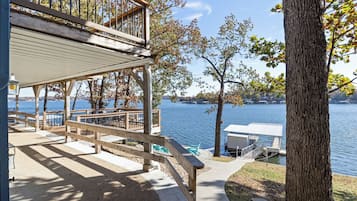 House, Multiple Beds, Patio (Blue Martini) | Lake view