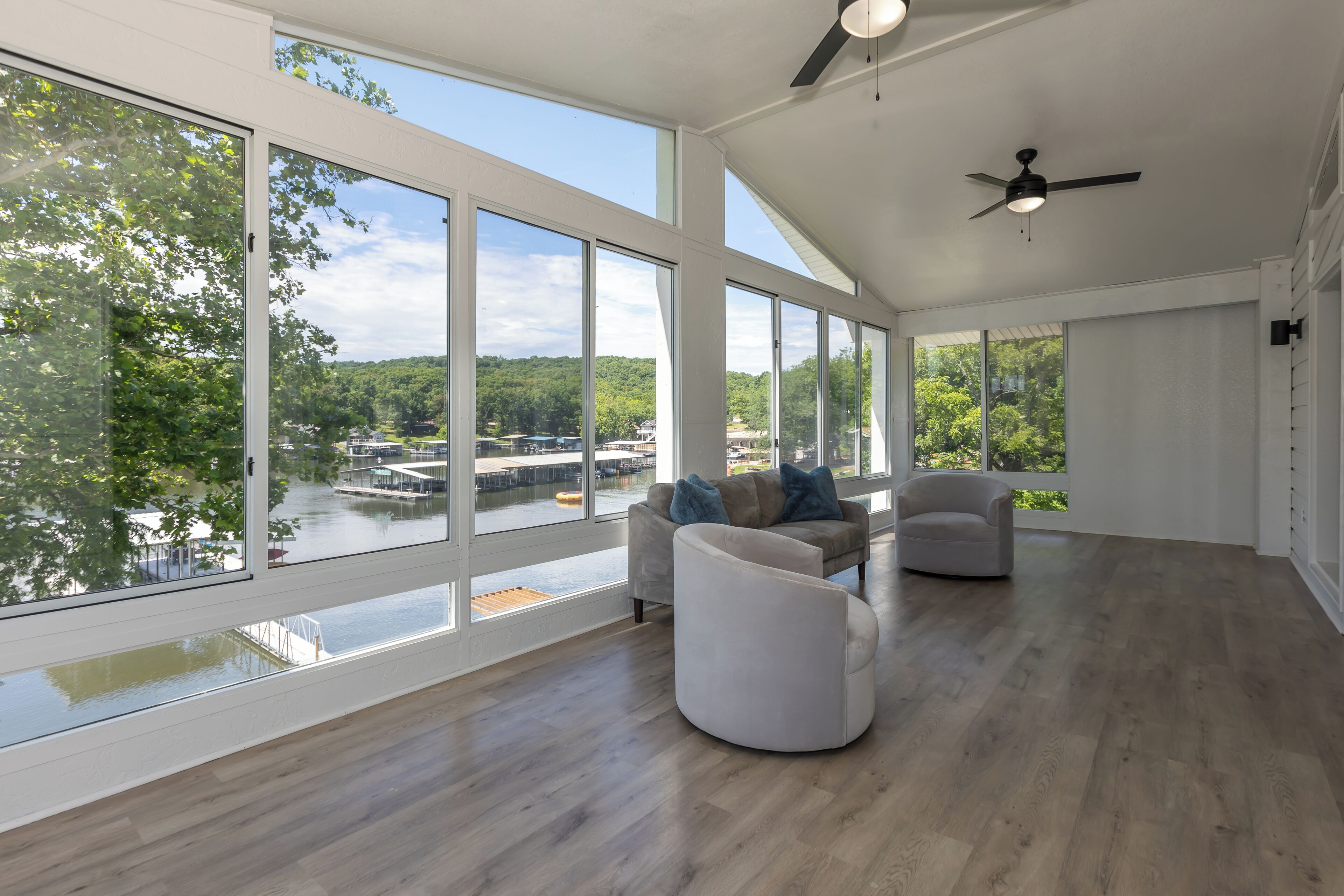 House, Multiple Beds, Patio (Off The Hook) | Interior