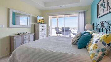 3 bedrooms, individually decorated, individually furnished, bed sheets