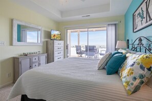 Condo, varias camas, acceso a la alberca (Emerald Escape) | 3 habitaciones, decoración personalizada y muebles diferentes 