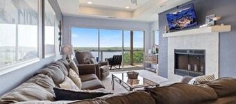 Family-friendly Condo w/ 2 Pools & Updated Deck on the 14mm