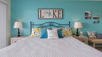 Condo, Multiple Beds, Pool Access (Emerald Escape) | 3 bedrooms, individually decorated, individually furnished, bed sheets