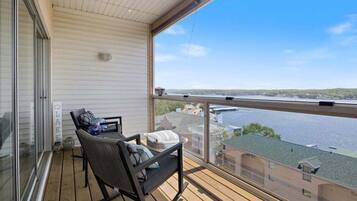 Condo, Multiple Beds, Pool Access (Emerald Escape) | View from room