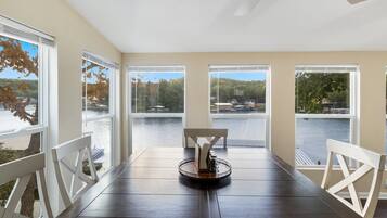 House, Multiple Beds, Patio (Aqua Vista) | 3 bedrooms, individually decorated, individually furnished, bed sheets