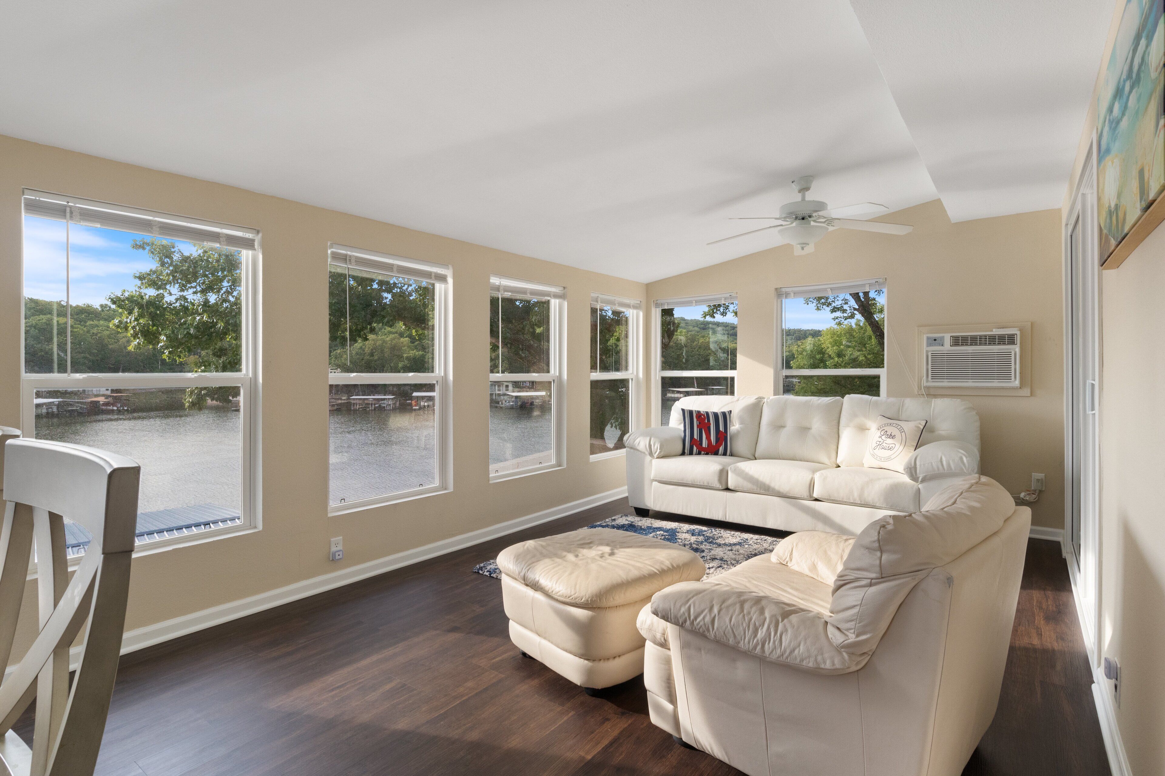 House, Multiple Beds, Patio (Aqua Vista) | Living area