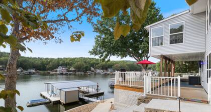 Pet-friendly Home, Great Dock, Waterfront, Lake Views, Boat Slip