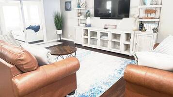 Ferienhaus, Mehrere Betten, Terrasse (Aqua Vista) | Wohnbereich