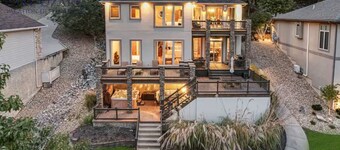 Porto Cima w/ Game Room, Dock, Boat Slip, Kayaks, Lakeside Fireplace & Hot Tub