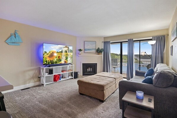 Leilighet, flere senger, terrasse (Hawk's Hideout) | Oppholdsområde