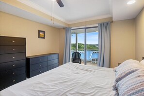 Lägenhet - flera sängar - uteplats (Hawk's Hideout) | 1 sovrum, individuell inredning, unika möbler och sängkläder