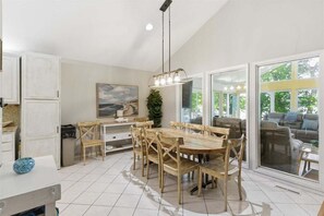 House, Multiple Beds, Patio (Ozark Oasis) | Dining