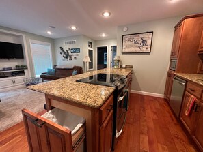 Casa, varias camas, patio (Shady Valley Retreat) | Cocina privada