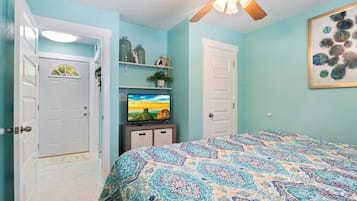 3 bedrooms, individually decorated, individually furnished, bed sheets