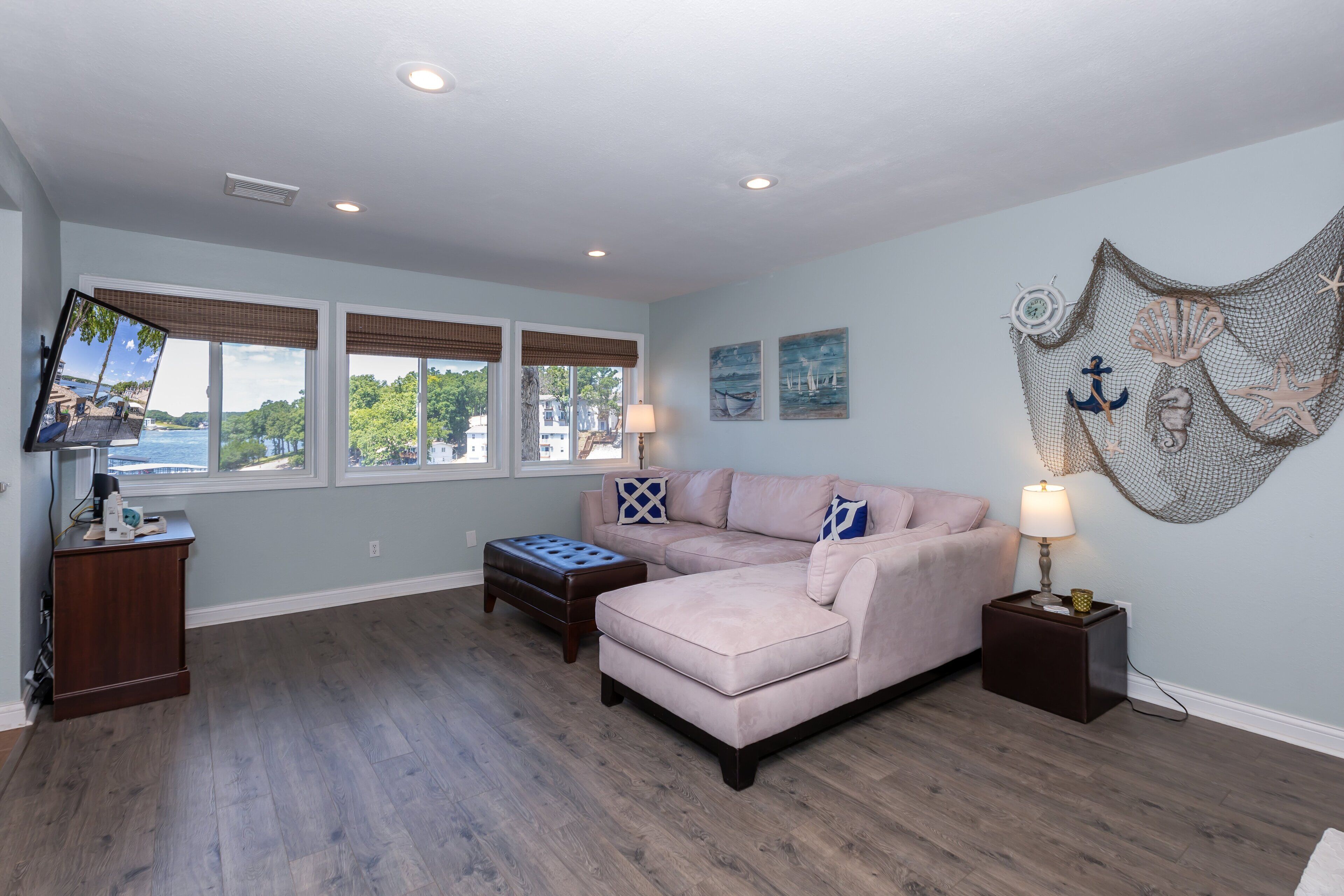 Leilighet, flere senger, terrasse (BYOB Getaway) | Oppholdsområde