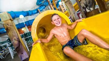 House, Multiple Beds, Pool Access (Woodlands Lake Oasis) | Children's area