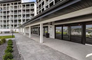 บริเวณภายนอก