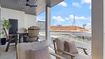 Condo, Multiple Beds, Patio (Luxury Lakeview Oasis) | View from room